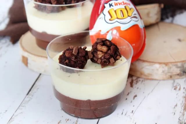 Jak zrobić kinder joy w domu - prosty przepis na pyszny deser Jak zrobić kinder joy w domu - prosty przepis na pyszny deser